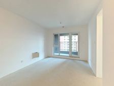 王炸 新上房源 中粮 南北通透三室 近雨田 品质园区