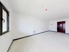 海宝路 融创臻园毛坯三居 有钥匙可随时看房 全天采光