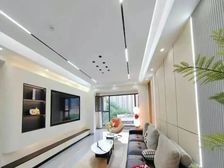 一线临深 楼层好 精装修 商场旁 急售 凯南莱弗城