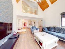 地铁口,走路上东外,中间复式得房率高