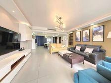 海尚壹品 精装大平层 地暖空调 2车位 景观大草坪