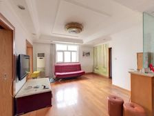 一期高区三房,满五税低,朝南,正看小区花园, 近地铁