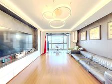 公园里的大平层,装修住了5年,忍痛割爱