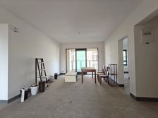 沙坪坝区 龙湖西宸原著溪悦(四五组团) 四房 156万