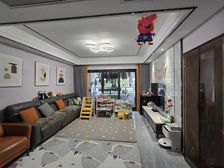 沙坪坝区 龙湖西宸原著溪悦(四五组团) 四房 170万