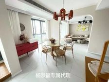9月新上好房,爱建园顶楼复式,正看小区花园,带车位,看房方便