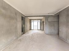 新力物业,花园小区,草坪四季常青,出门即达地铁