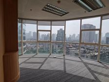 西门口公园前 230方160方出租 独立空调 多户型可选