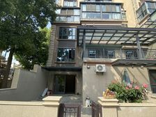 中铁龙盘湖世纪山水 4室2厅 南 北