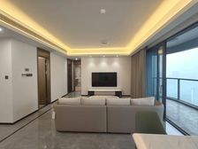 高档小区!卓越皇后道 206万 4室2厅2卫 精装修,性价比