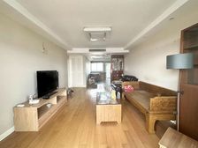 新上电梯高区俯瞰长宁区地铁2号线带车位大两房