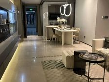 46.8万买四房 万达旁 楼下就是商业 拎包入住配套设施成熟