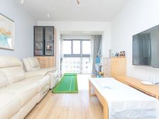 12号线虹漕路地铁站 高区不靠马路 双南精装两房