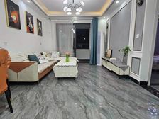 佘北丽雅苑边套两房 南北通透客厅带阳台 房东置换看房方便