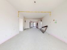 水韵花都一期 毛坯 南北通透5房 中上楼层 满五