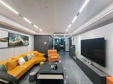 大渡口二号线轻轨旁边的精装修四房!业主诚心急售!