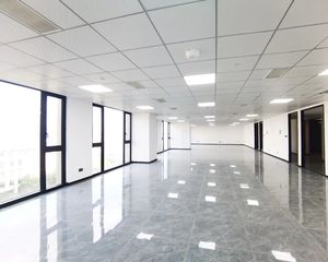 南部一期 特价出售400平仅需358万 价格可谈税各管各
