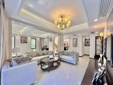 带私家电梯,人车分流带双车库,全明地下室,豪华装修拎包入住