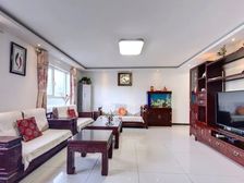 必看好房 宏大中园 房龄新 电梯房大三居 南北通透 满五税少