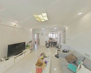 此房满五,中间楼层 户型方正,厨卫全明,视野很好