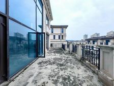 照母山龙湖舜山府独栋,花园1000多平,车位8个,看房方便