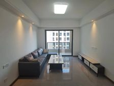 华东师范大學第二附属小學中學浦东临港學校门口冰厂田幼儿园