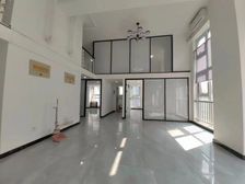 阳面落地窗挑空高3隔断 世界之门200平 海世界地铁 可注册