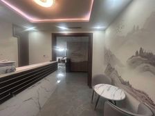 海世界筑业高国际172平多隔断紧邻地铁口交通便利 多套房源