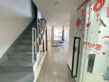 广益地铁口 东鹏创富 月星国际 嘉饰茂 120平带隔断朝南