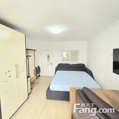 前泥洼三区 北京丰台站泥洼地铁站 解放军医院 精装一居室