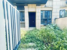 侨信云起别墅)使用450平,送2个车位 地下室,前后花园