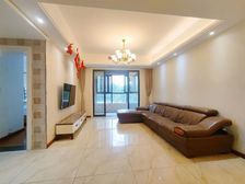 业主住家装修,楼层中高,采光好