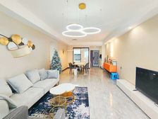 价格可谈 拎包入住 看江四房 东南朝向 还能看江