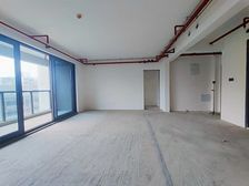 江北区 九街豪宅平层,次新小区, 皇后道四房,业主急售,