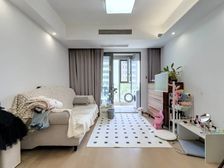 星河平江新著 102.39平3居 南向精装修 自住保养好