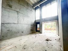 颐龙湾三期大独栋!大花园业主大型土建900平外墙门窗做好!