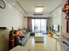 房东急售,国奥村精装修江景房 价格可谈