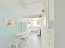 新上!一梯两户全明精装修两房!诚心出售有密码 位置不靠高架