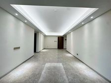 好户型 敏捷畔海御峰 全新装修未住过 大三房 南向通风采光好