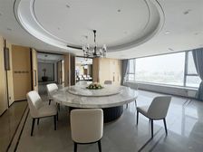 2梯1户30多米面宽 东西无对视 80多套房任选(全新房)