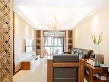 万体馆边上 南北通电梯三房两房 带固定车位 诚心卖 价格好谈