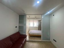 新上笋盘!低于市场价60W!一梯两户,中间楼层,南北通透!!