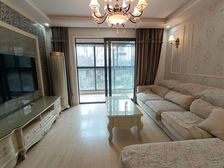 绿地崴廉公寓 双卫格局 电梯房 交通便捷 满五