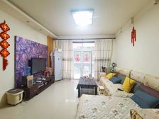 急售,新上3房2卫,看中庭住家安静