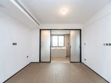 龙西 · 新小区金地燕风华,次顶楼,全新统装没有住过人