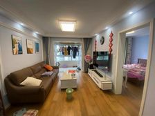 奉贤金汇国妇婴BRT龙湖天街旁头排前后无遮挡