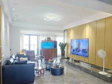 四季豪园(带充电桩车位)豪装四房 拎包入住 业主出国急售