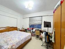 莲花E区电梯大3房, 中心,靠近万科和医院 看房方便