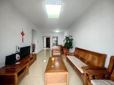 满五 星城国际五期 三房两卫 装修保养好 总价低