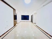 嘉辉豪庭逸峯精装修业主诚心出售价格可谈带车位高楼层采光好